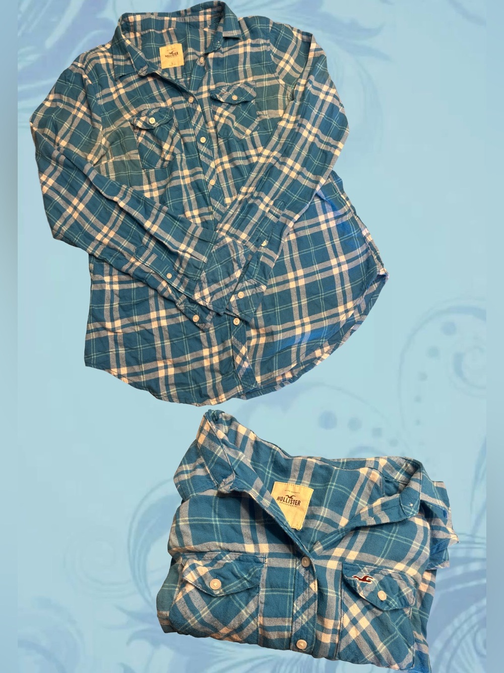 2010 blue Hollister flannel in size L